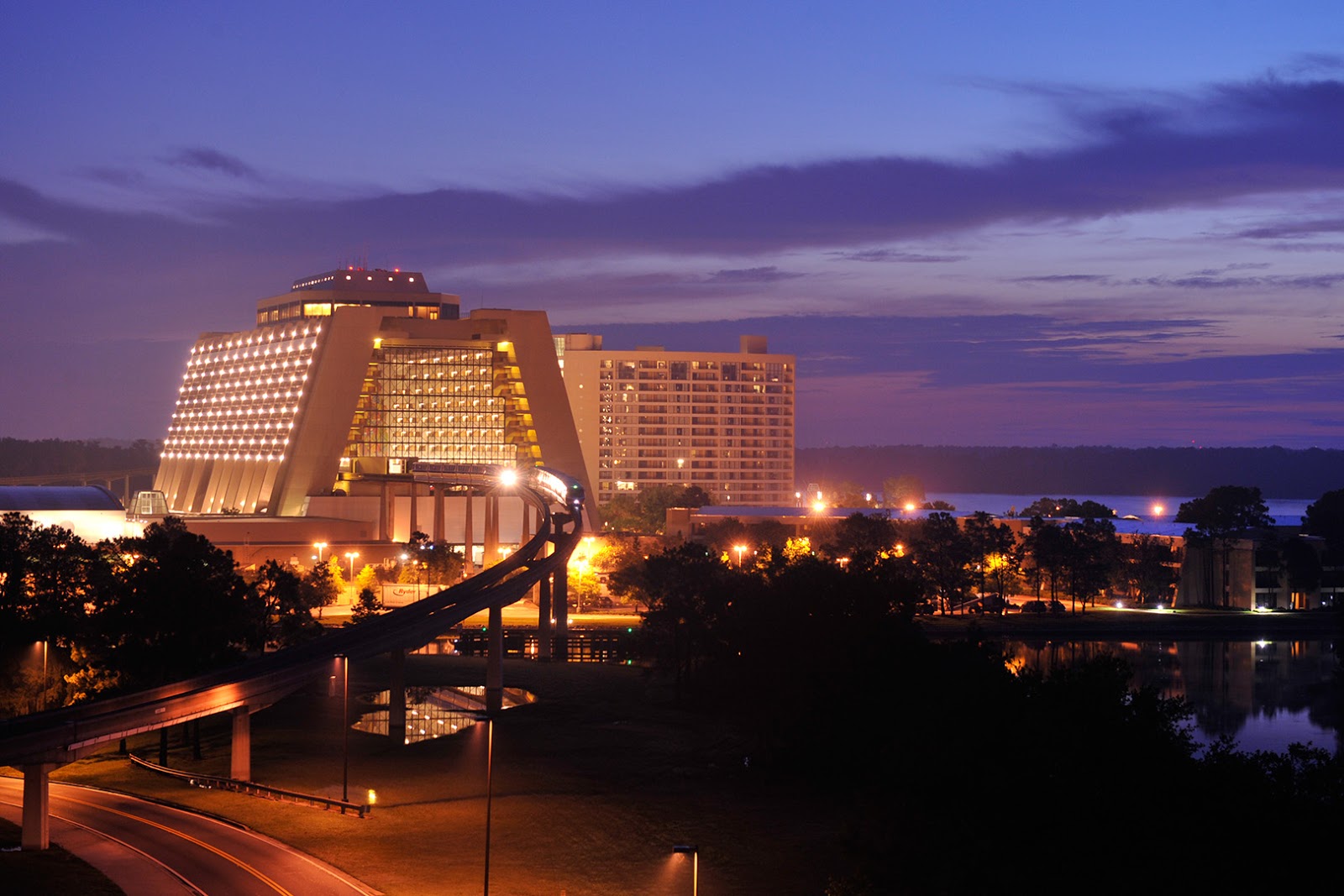 Os hoteis da Disney Orlando Florida Contemporay Resort Disney Ricardo