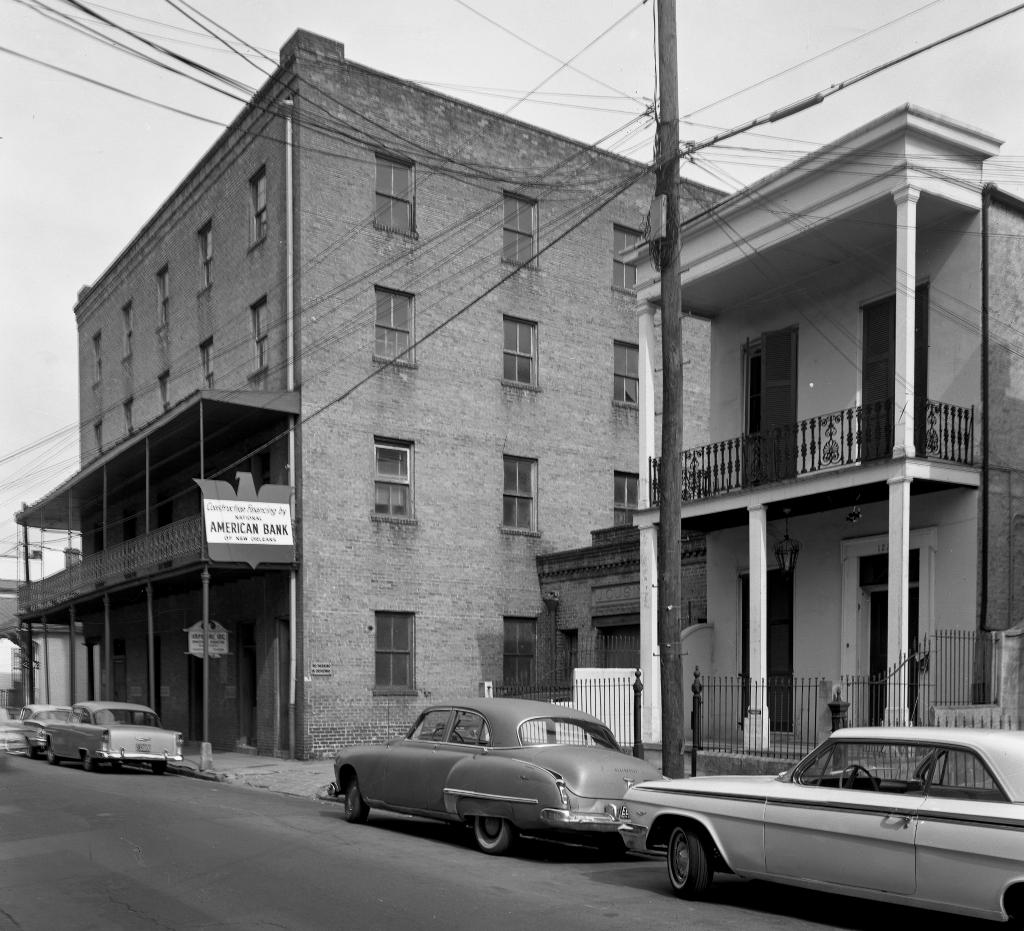 Haunted Nation Le Richelieu Hotel New Orleans, LA (From Public